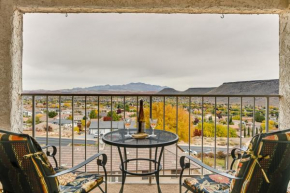 Las Palmas Condo with Pool Access in St George!